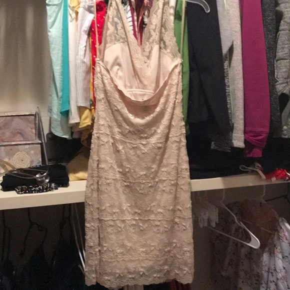 Never worn dress - Picture 2 of 2